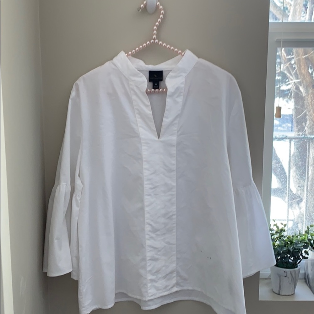 WHITE BLOUSE